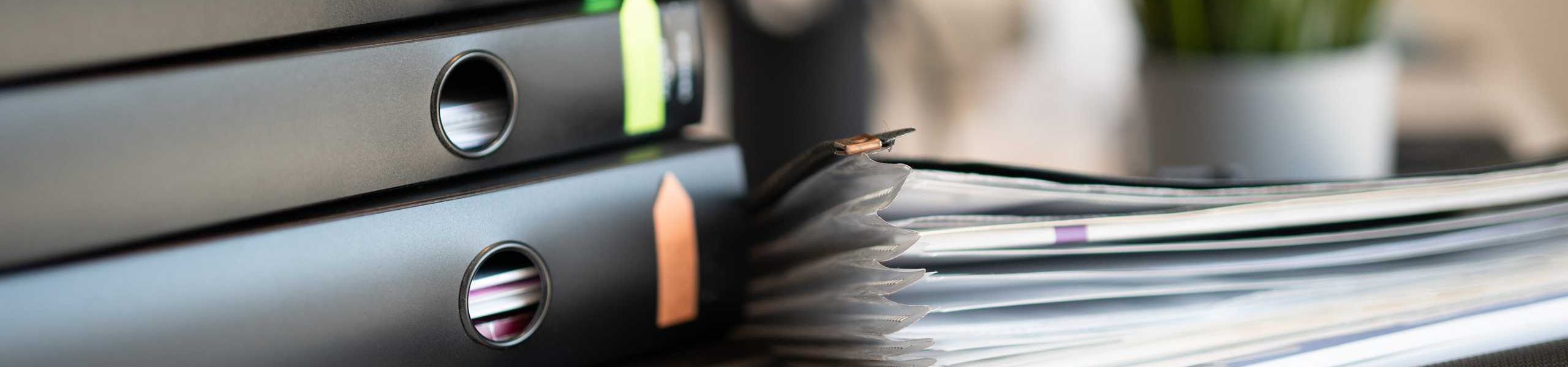 Obținerea autorizațiilor și avizelor necesare